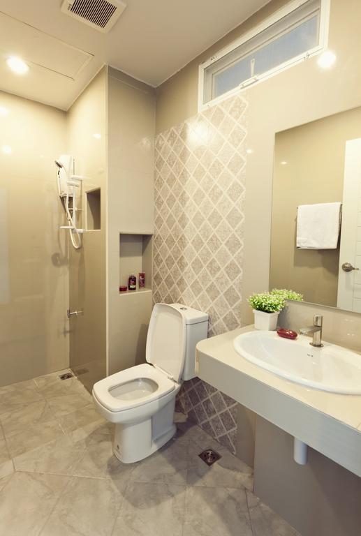 The Eight Hotel Samut Sakhon Exterior foto